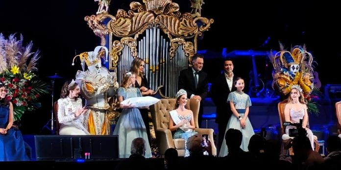 coronación-de-la-reina