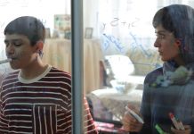 Saeed Roustayi retrata la resistencia femenina en la 78 Muestra Internacional de Cine