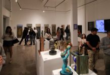 La exposición “Historias” de la artista plástica Mayra Medina llega a la Galería Municipal Rosario Sánchez de Lozada