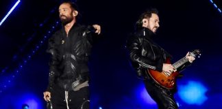 ¿Se aproxima el final? Samo deja solo a Camila en el escenario y Mario Domm rompe el silencio