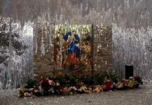 El Centro Mariano María Desatadora de Nudos invita a las familias a vivir la Semana Santa