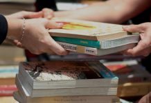 Libros, antigüedades, artesanías y más en la Feria Internacional del Libro del Jardín Guerrero