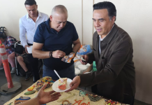 EN VIDEO | Mercado “El Tepetate” celebra 47 años de tradición con carnitas, música en vivo y pastel