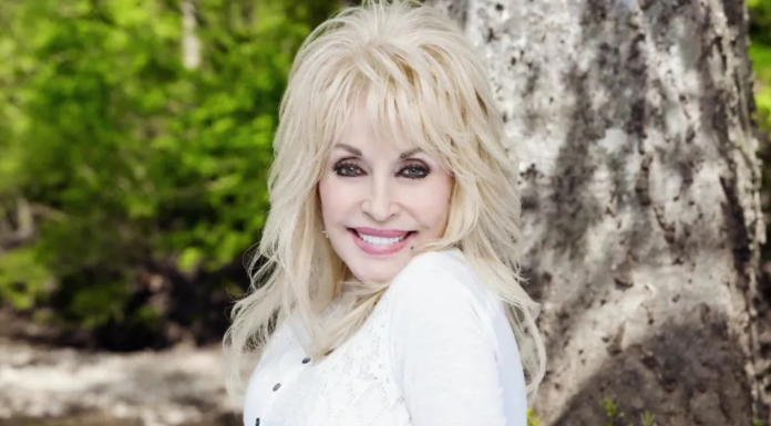 Fallece Dolly Parton, la legendaria cantante del country
